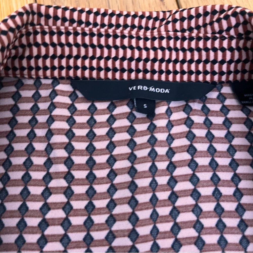 Vero Moda Patterned Dress - Picture 6 of 7